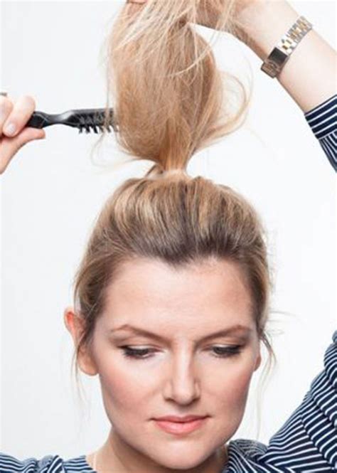 Chignon spettinato: come realizzarlo a casa .